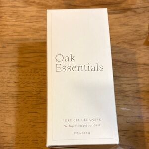 Oak Essentials Pure Gel Cleanser 8fl oz New in Box
